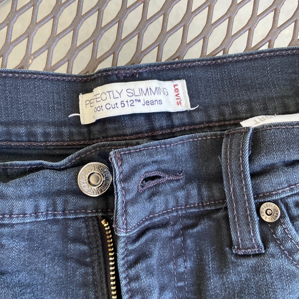 THRIFTED LEVI’S - black boot cut